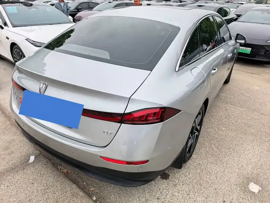 Roewe D7 2023 из CN, фото 6