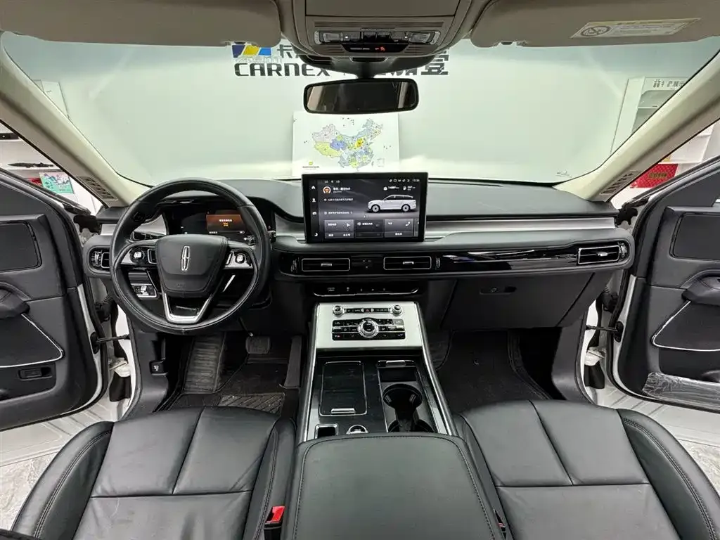 Lincoln Aviator 2023 из CN, фото 8