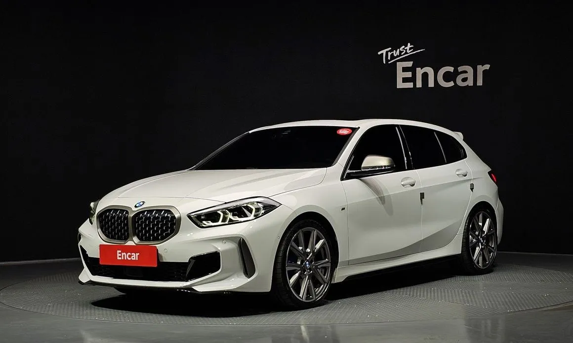 BMW 1-Series 2024 из KR, фото 1