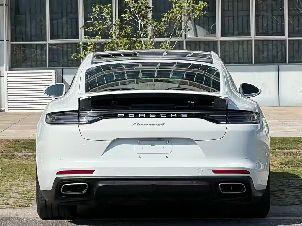 Porsche Panamera — фото 4
