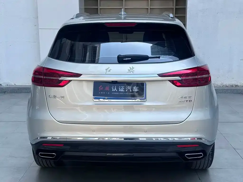 Hongqi HS5 — фото 2