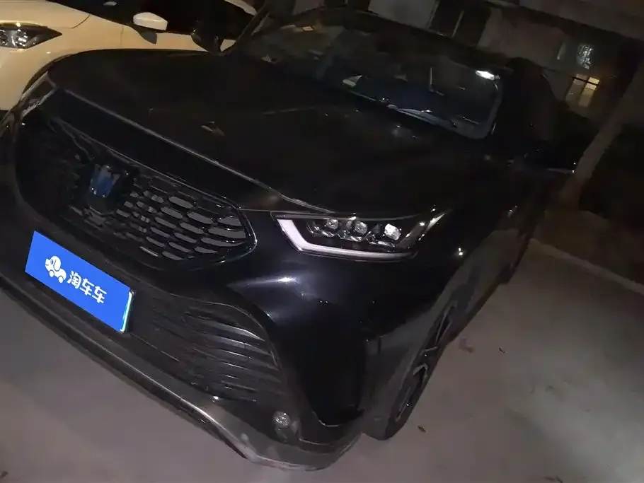 Toyota Crown Kluger 2021 из CN, фото 1