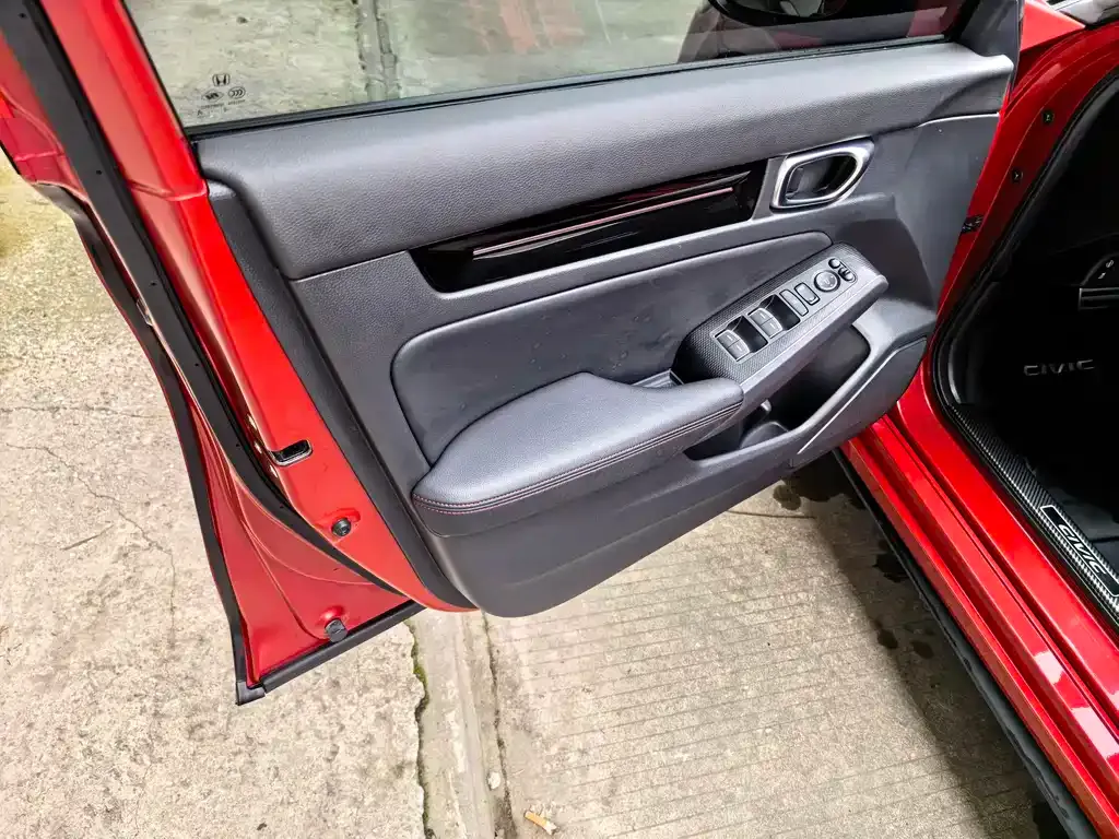 Honda Civic — фото 4
