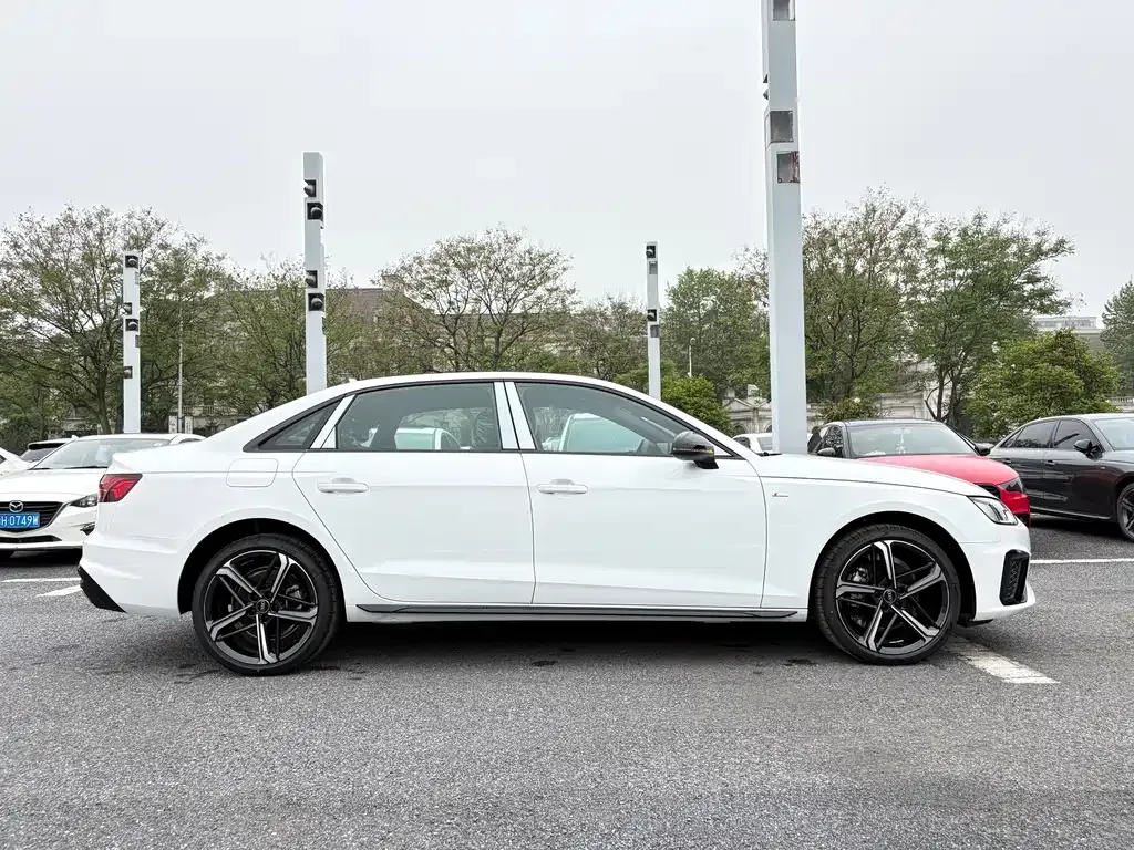 Audi A4L 2026 из CN, фото 3