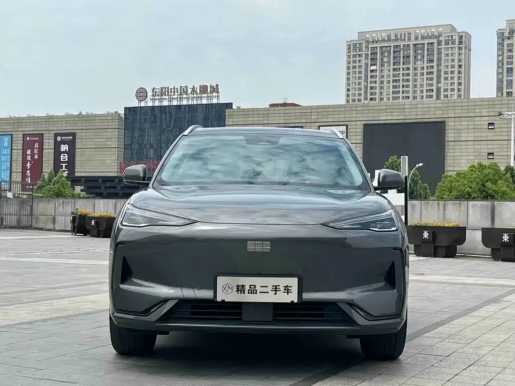 Geely Galaxy E5 — фото 10