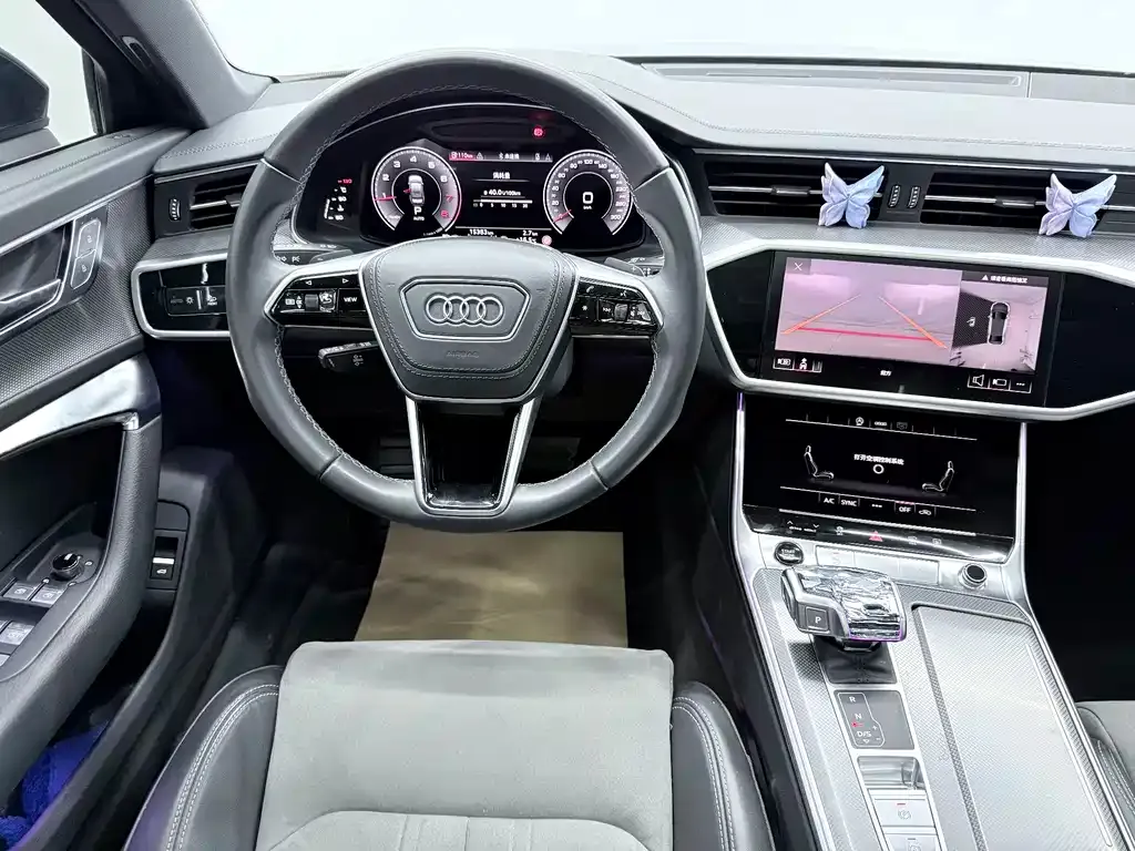 Audi A6L 2024 из CN, фото 5