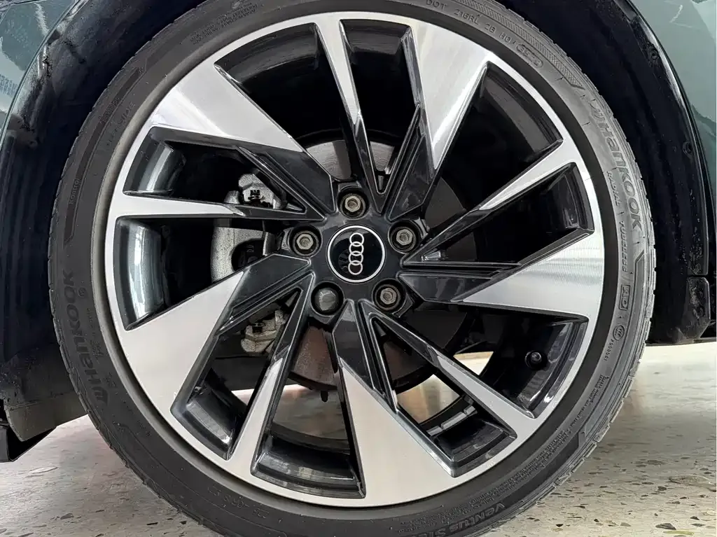Audi A3 — фото 2