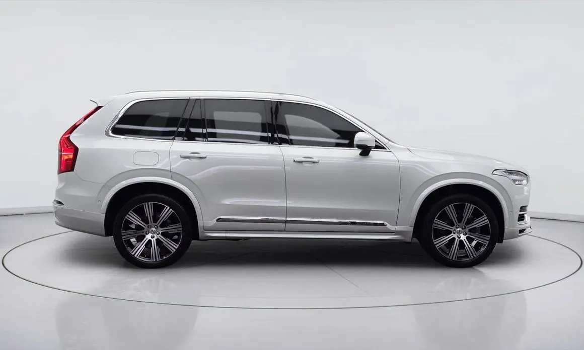 Volvo XC90 2023 из KR, фото 4