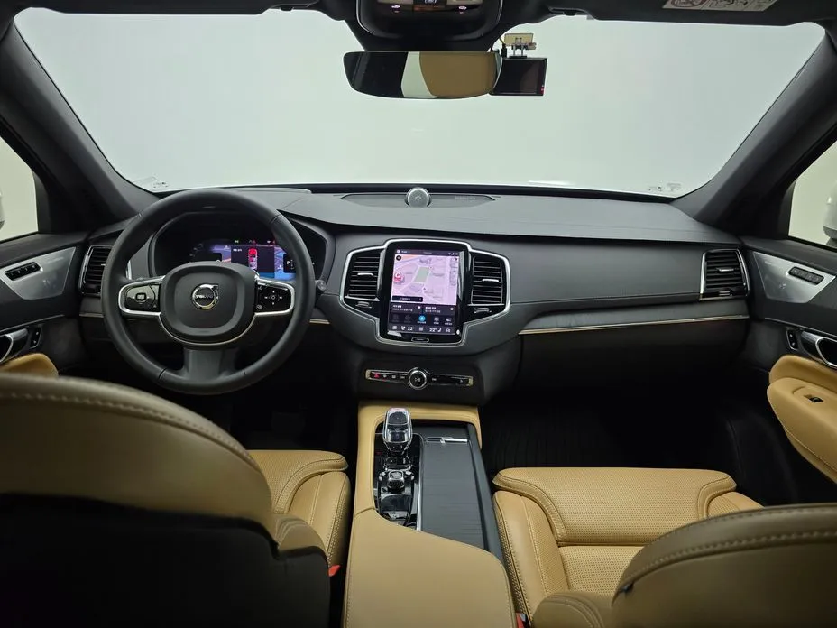 Volvo XC90 2023 из KR, фото 9