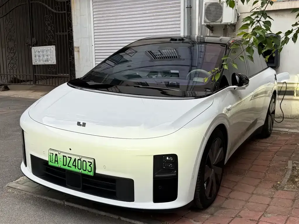 Li Auto i6 2025 из CN, фото 1