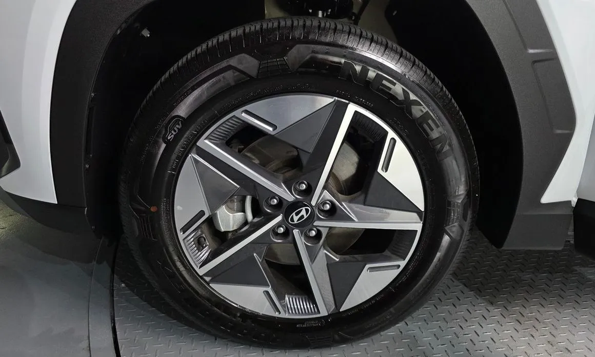 Hyundai Tucson 2024 из KR, фото 8