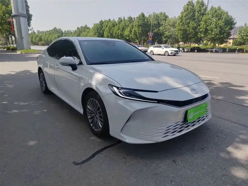 Toyota Camry 2025 из CN, фото 3