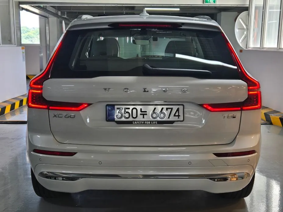 Volvo XC60 2026 из KR, фото 10