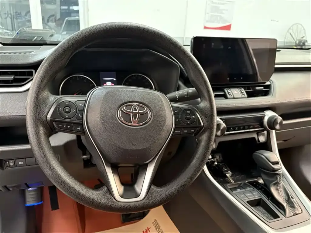 Toyota Wildlander 2025 из CN, фото 3