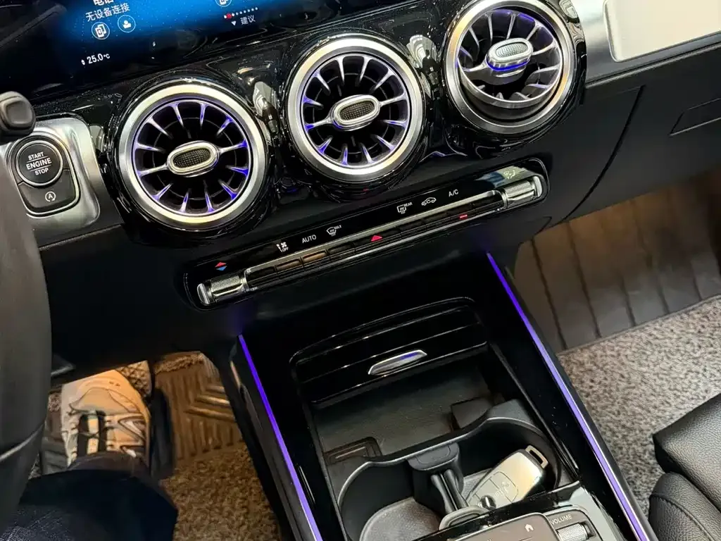 Mercedes-Benz GLB 2021 из CN, фото 7