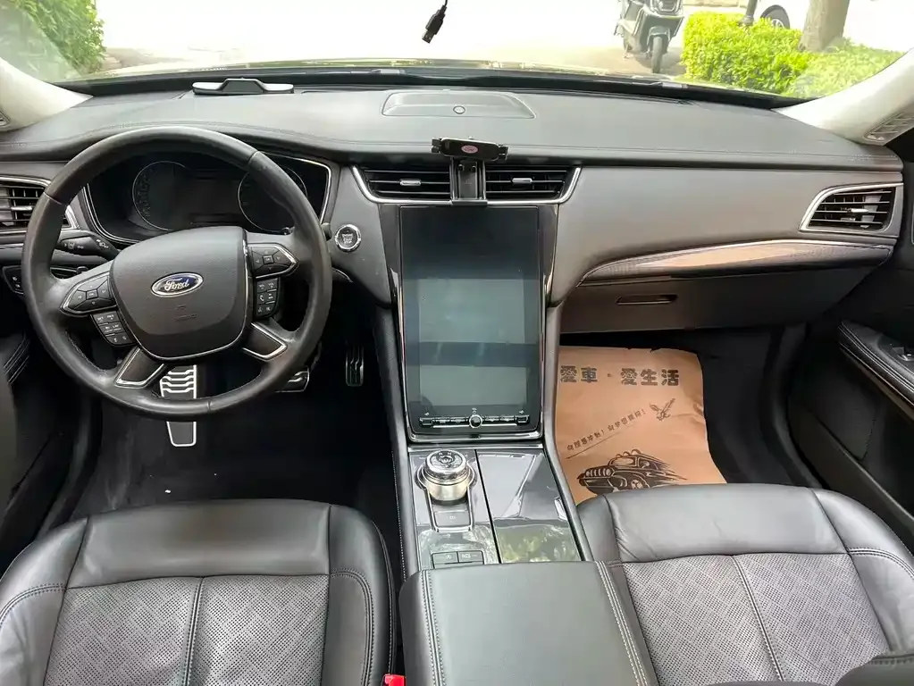 Ford Taurus 2021 из CN, фото 5