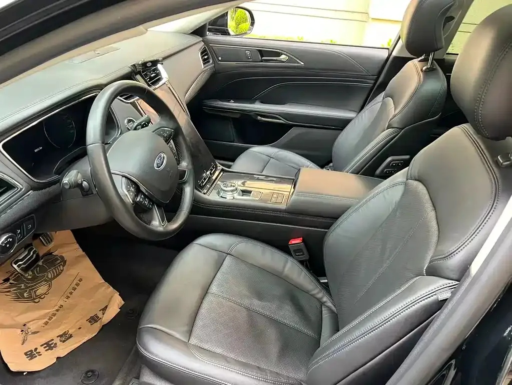 Ford Taurus 2021 из CN, фото 6