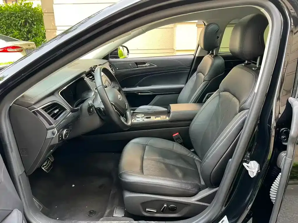 Ford Taurus 2021 из CN, фото 9