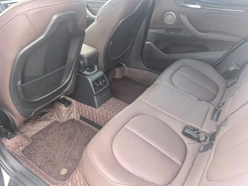 BMW X1 2022 из CN, фото 2
