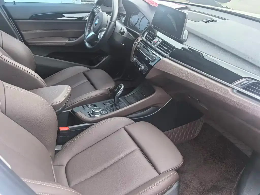 BMW X1 2022 из CN, фото 5