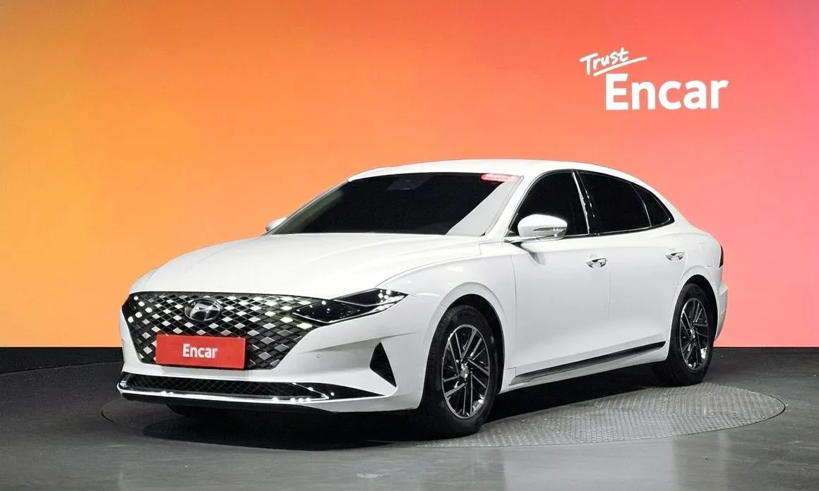 Hyundai Grandeur — фото 1