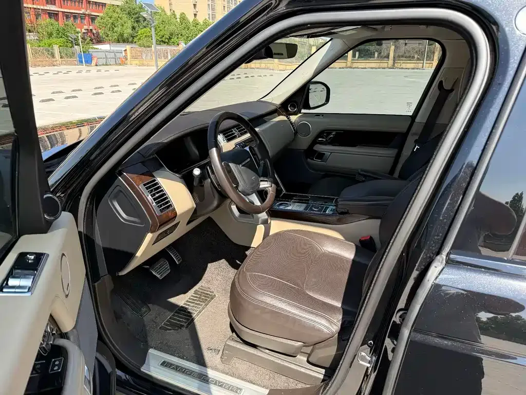 Land Rover Range Rover 2021 из CN, фото 4