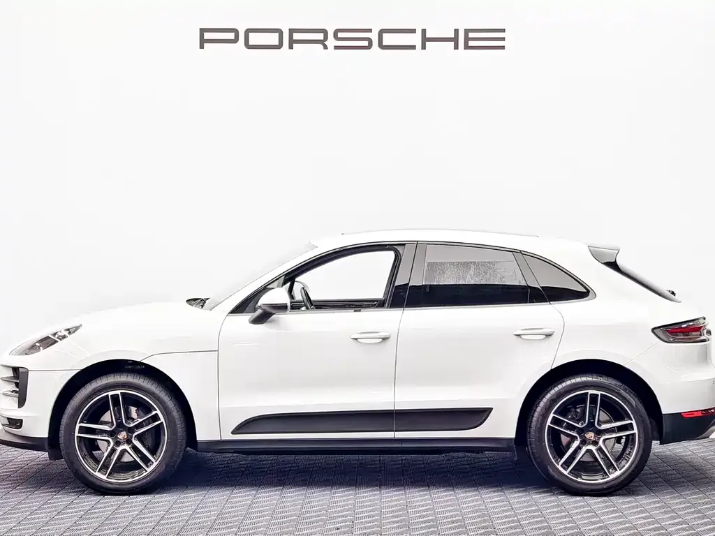 Porsche Macan — фото 6