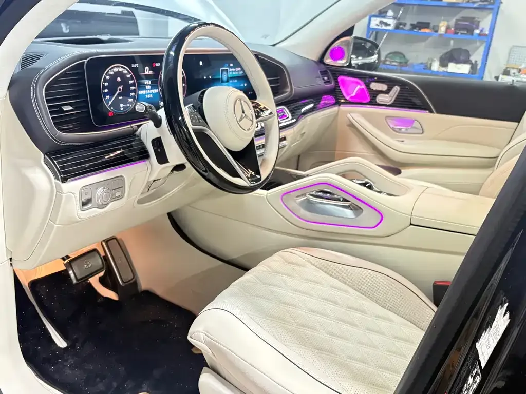 Mercedes-Benz GLS 2023 из CN, фото 2