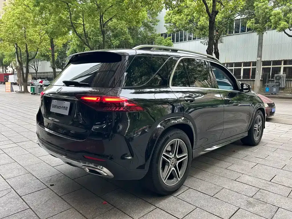 Mercedes-Benz GLE — фото 6