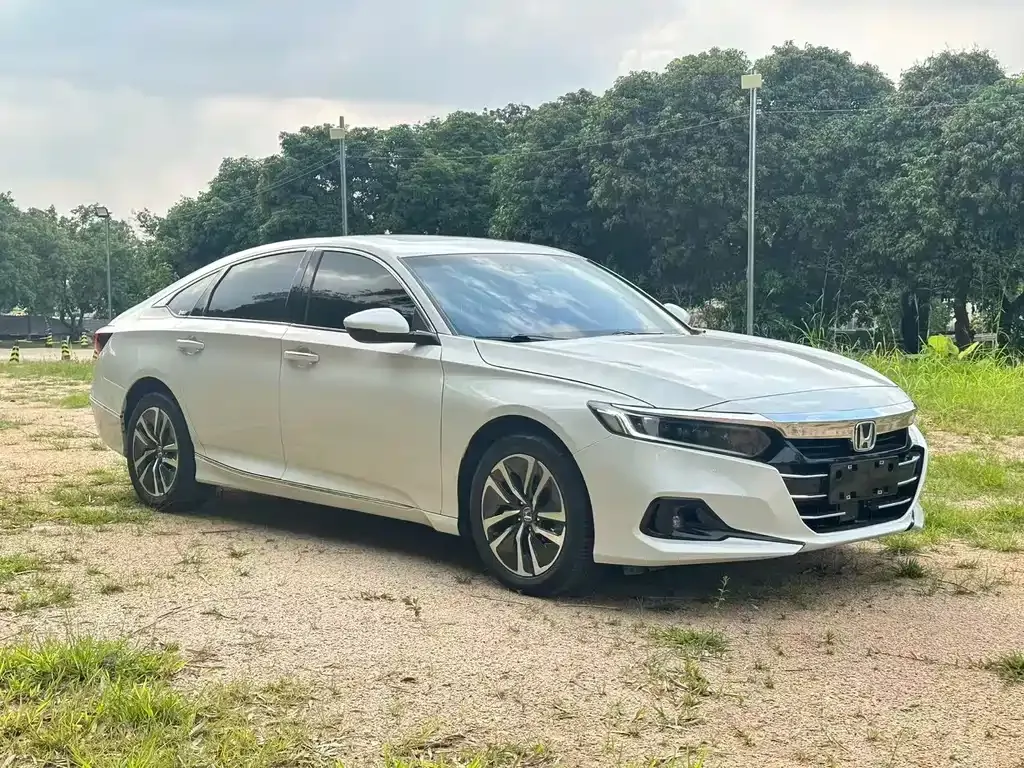 Honda Accord 2023 из CN, фото 5