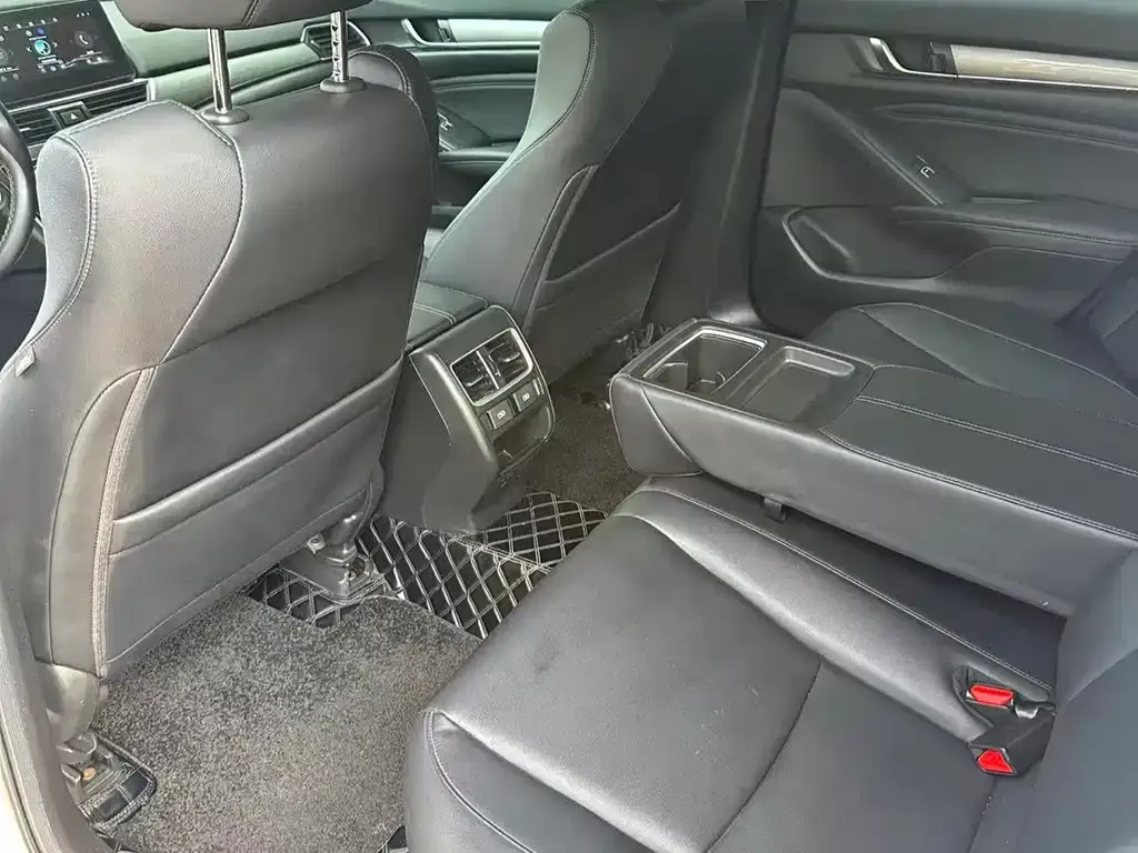 Honda Accord 2023 из CN, фото 3