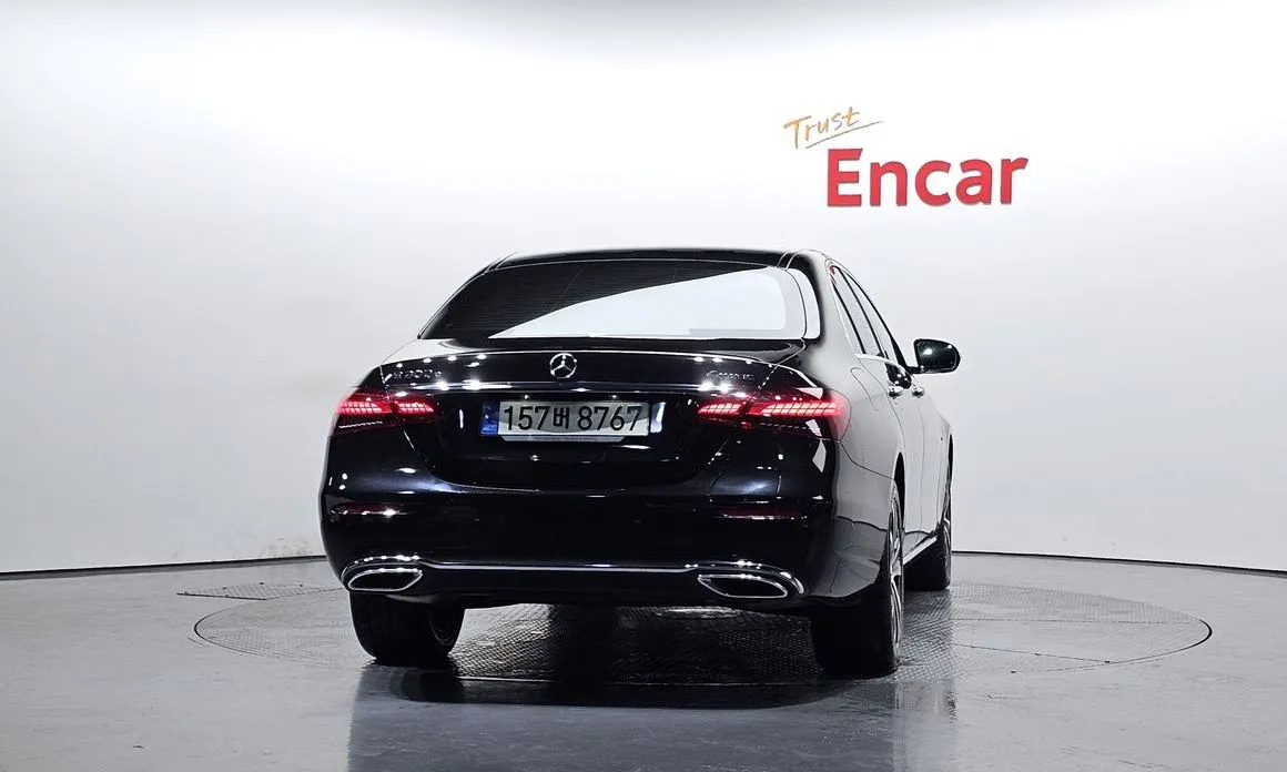Mercedes-Benz E-Class 2021 из KR, фото 2