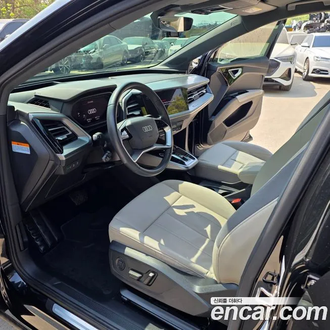 Audi Q4 e-tron 2022 из KR, фото 7