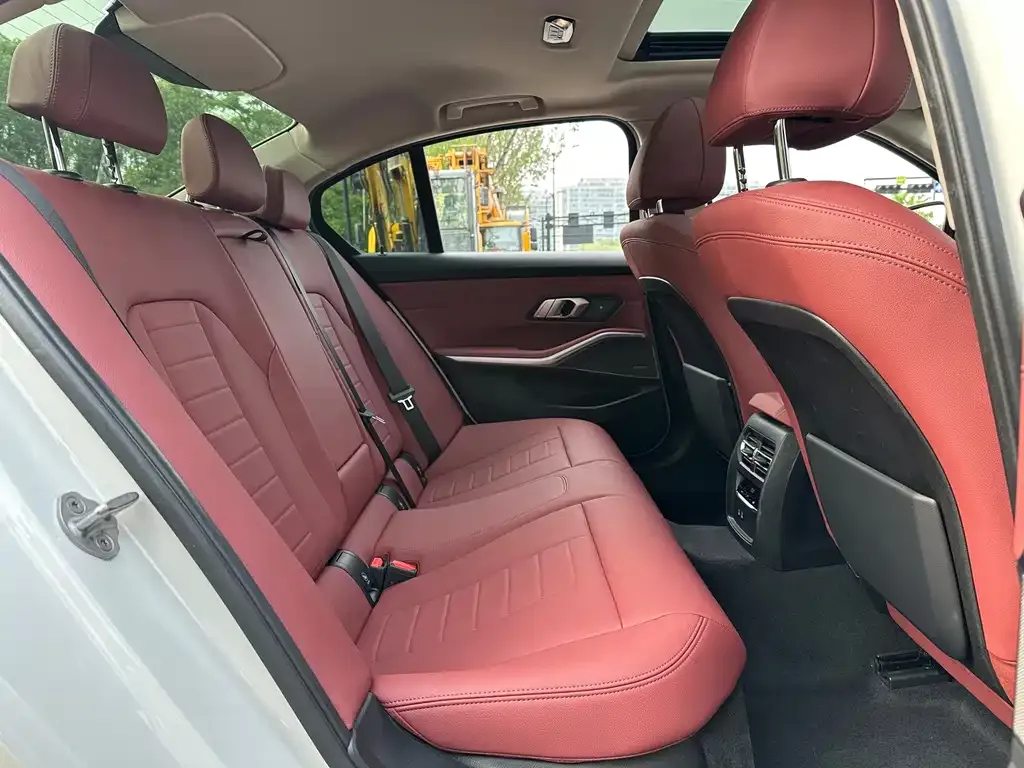 BMW 3 Series — фото 10