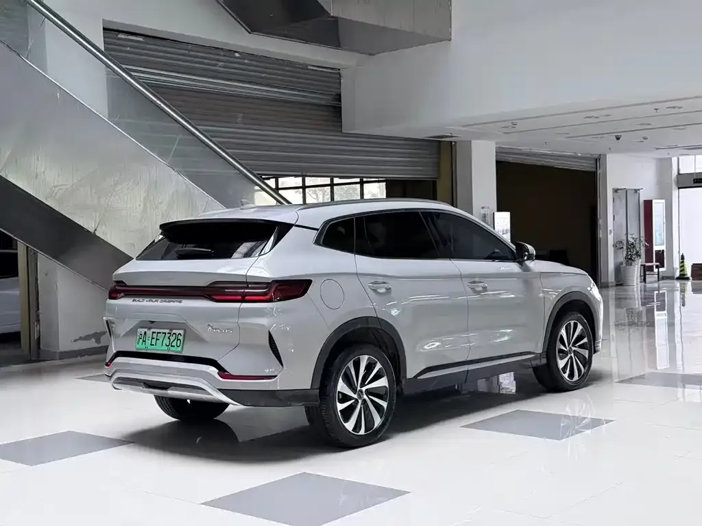 BYD PLUS New Energy — фото 9