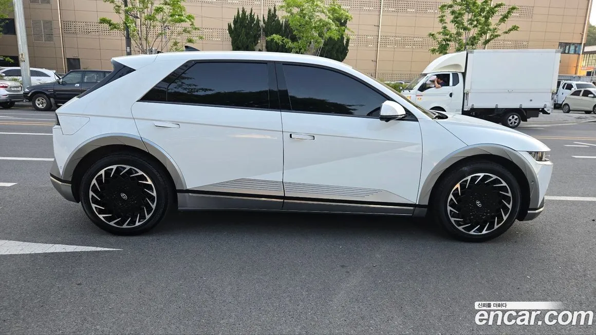 Hyundai Ioniq5 — фото 5