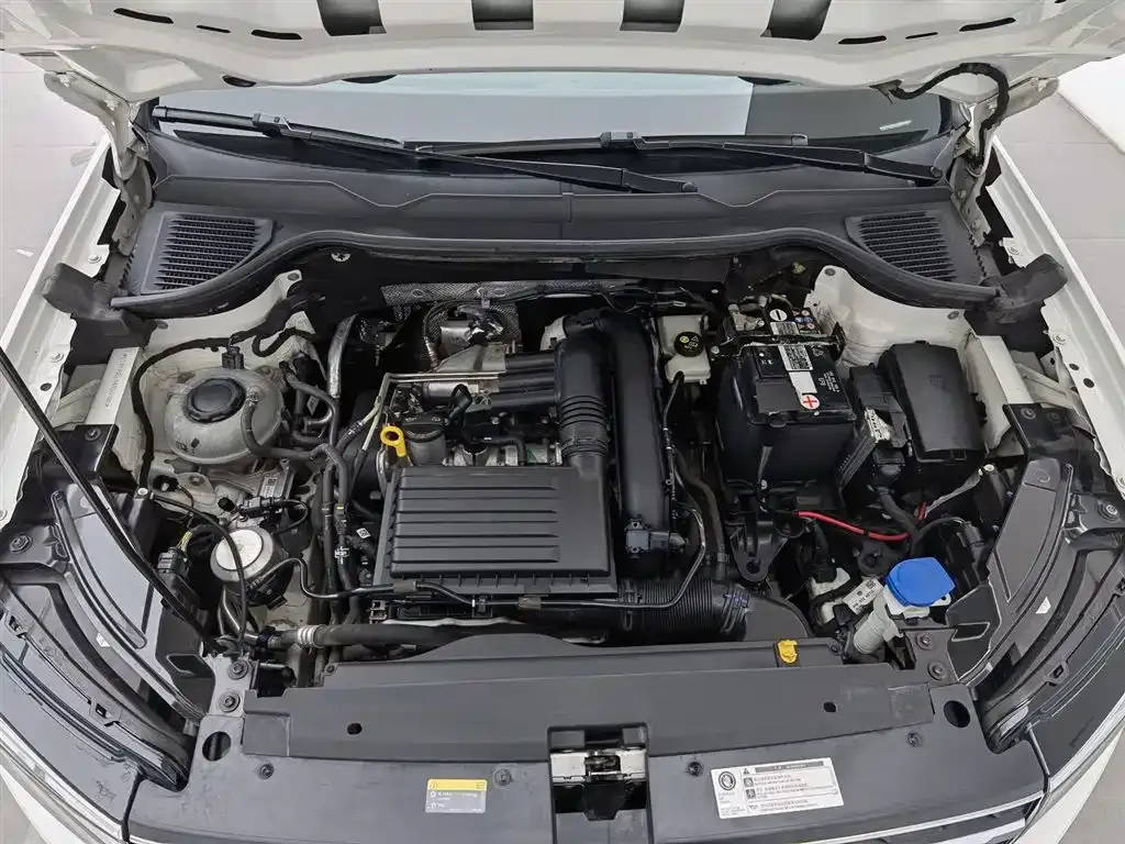 Volkswagen Tharu 2021 из CN, фото 9