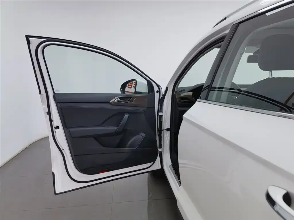 Volkswagen Tharu 2021 из CN, фото 2