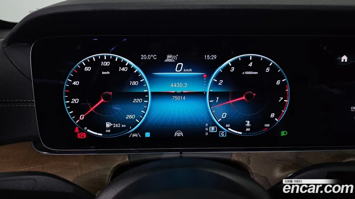 Mercedes-Benz E-Class 2021 из KR, фото 4