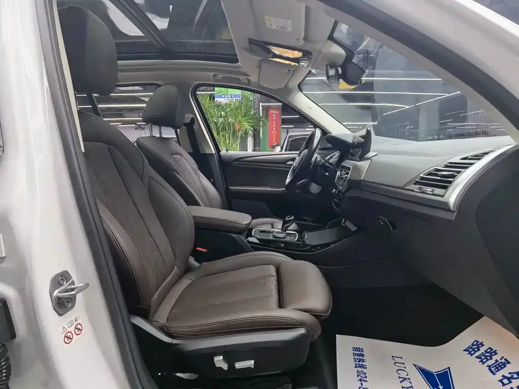 BMW X3 2022 из CN, фото 9