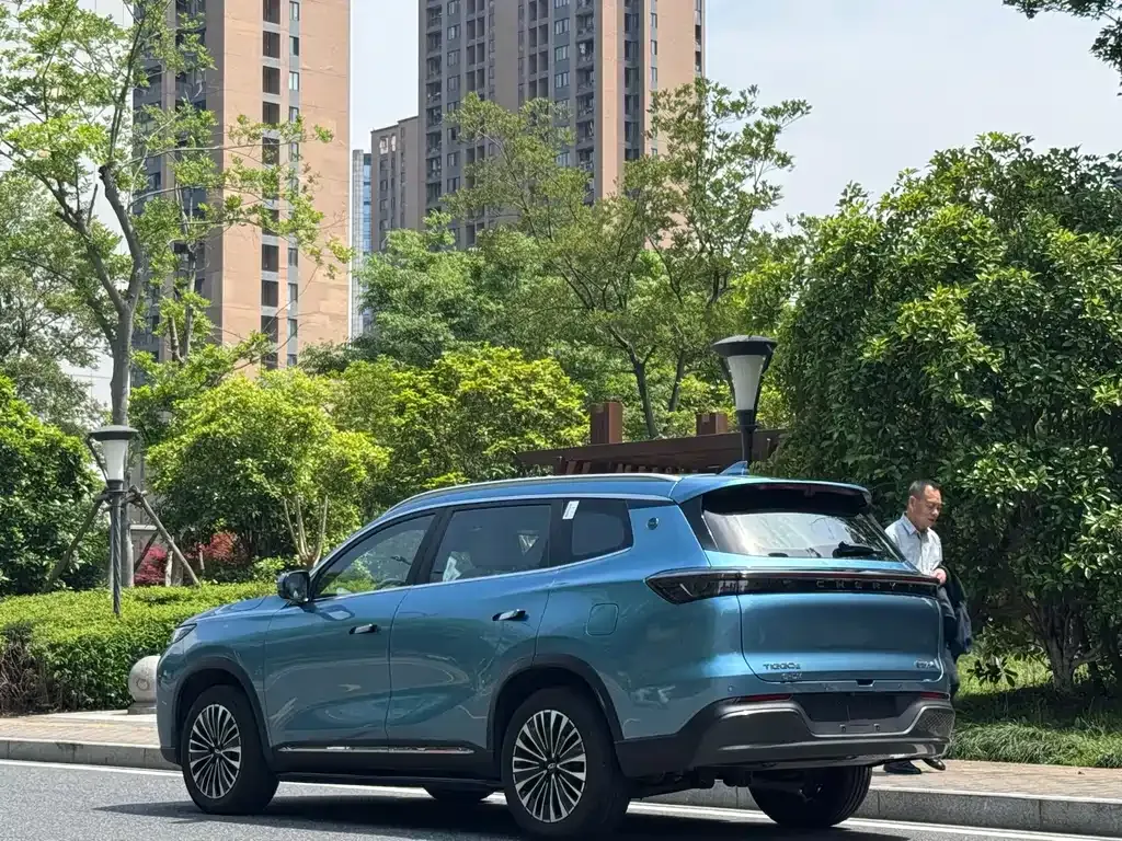 Chery Tiggo 8 PLUS C-DM 2025 из CN, фото 8