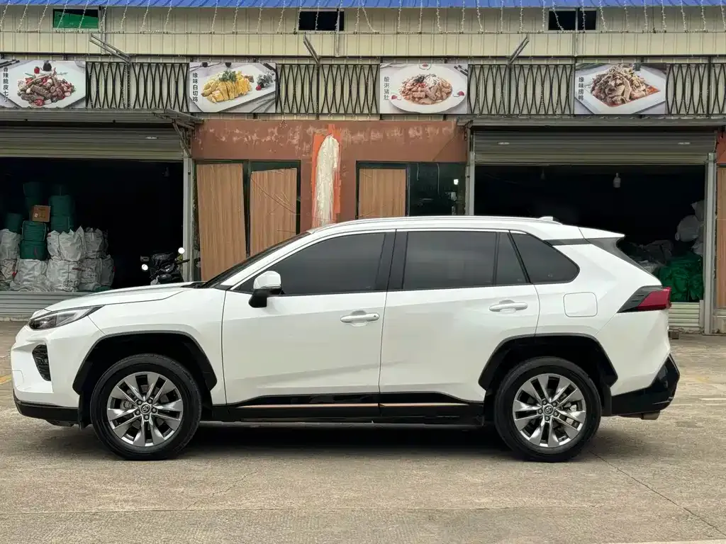 Toyota Wildlander 2025 из CN, фото 2