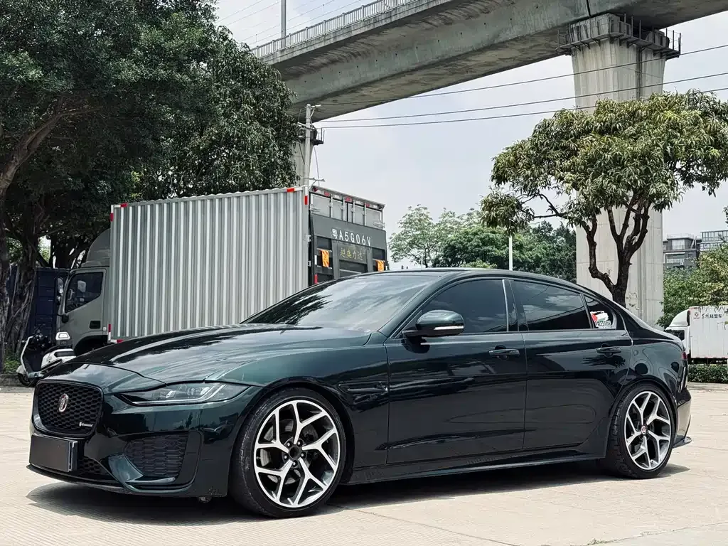 Jaguar XEL
