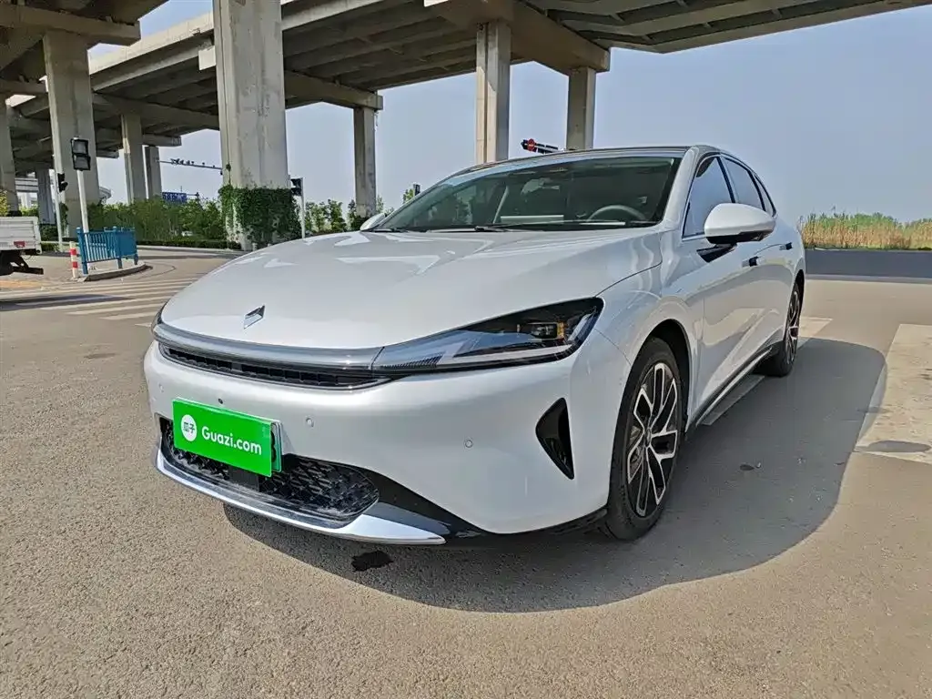 Baojun Enjoy