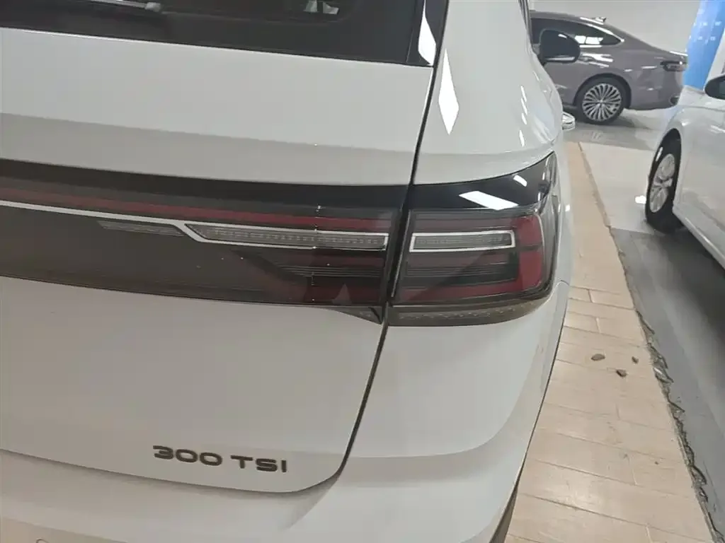 Volkswagen Tharu 2024 из CN, фото 7