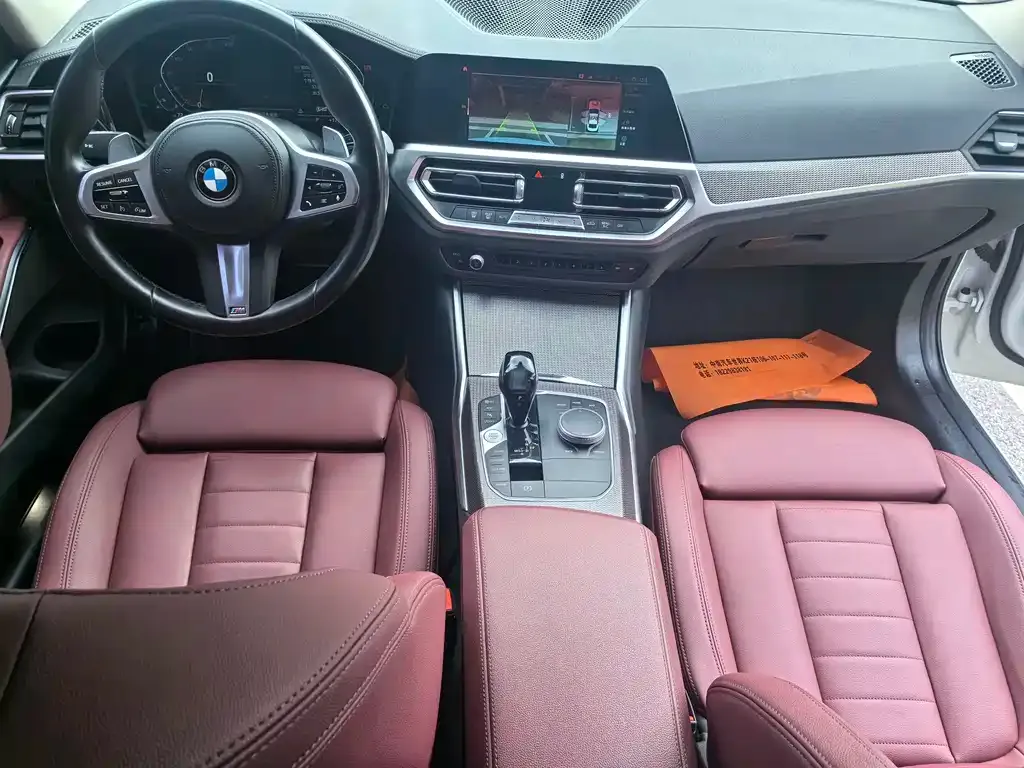BMW 3 Series 2021 из CN, фото 2