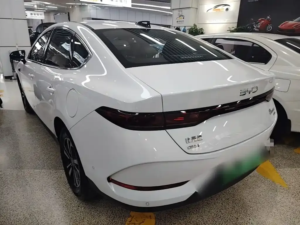 BYD Qin PLUS — фото 4