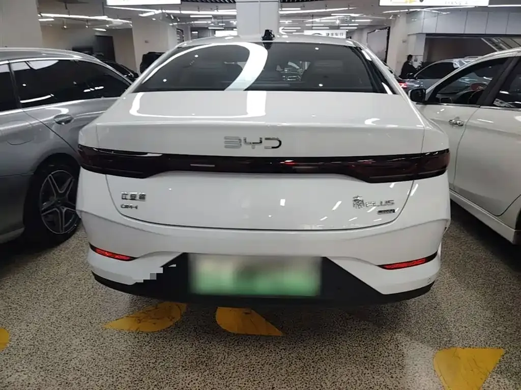 BYD Qin PLUS — фото 8