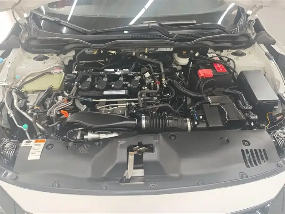 Honda Civic — фото 10