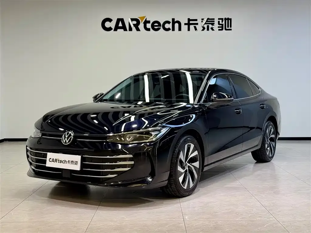 Volkswagen Passat — фото 1
